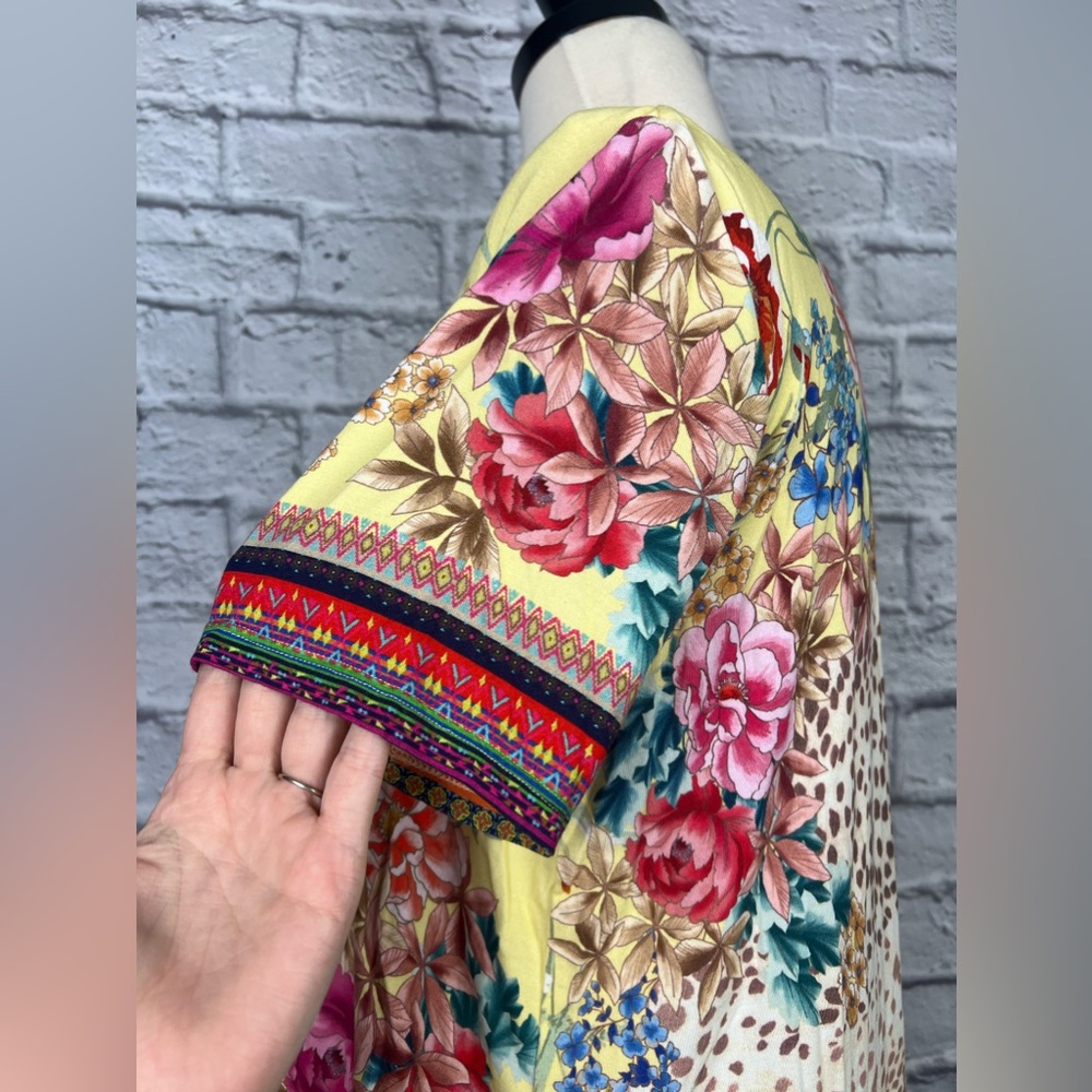 Johnny Was Wildflower Favorite Crewneck Swing Tee S Gem